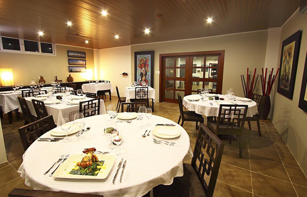 Iguana Crossing Boutique Hotel 푸에르토빌라밀 외부 사진