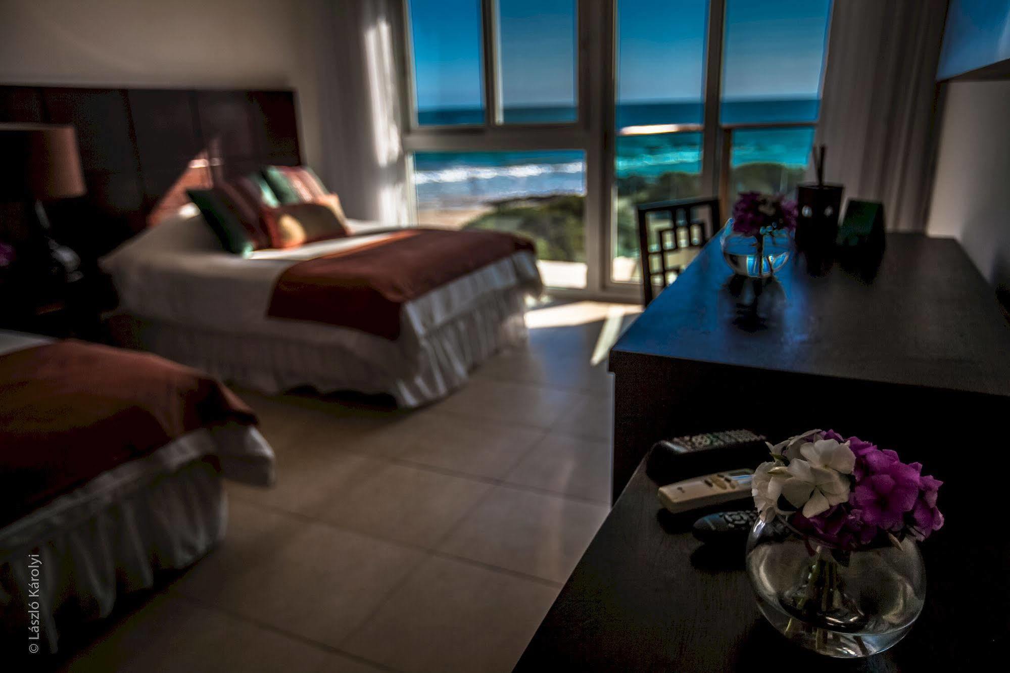 Iguana Crossing Boutique Hotel 푸에르토빌라밀 외부 사진