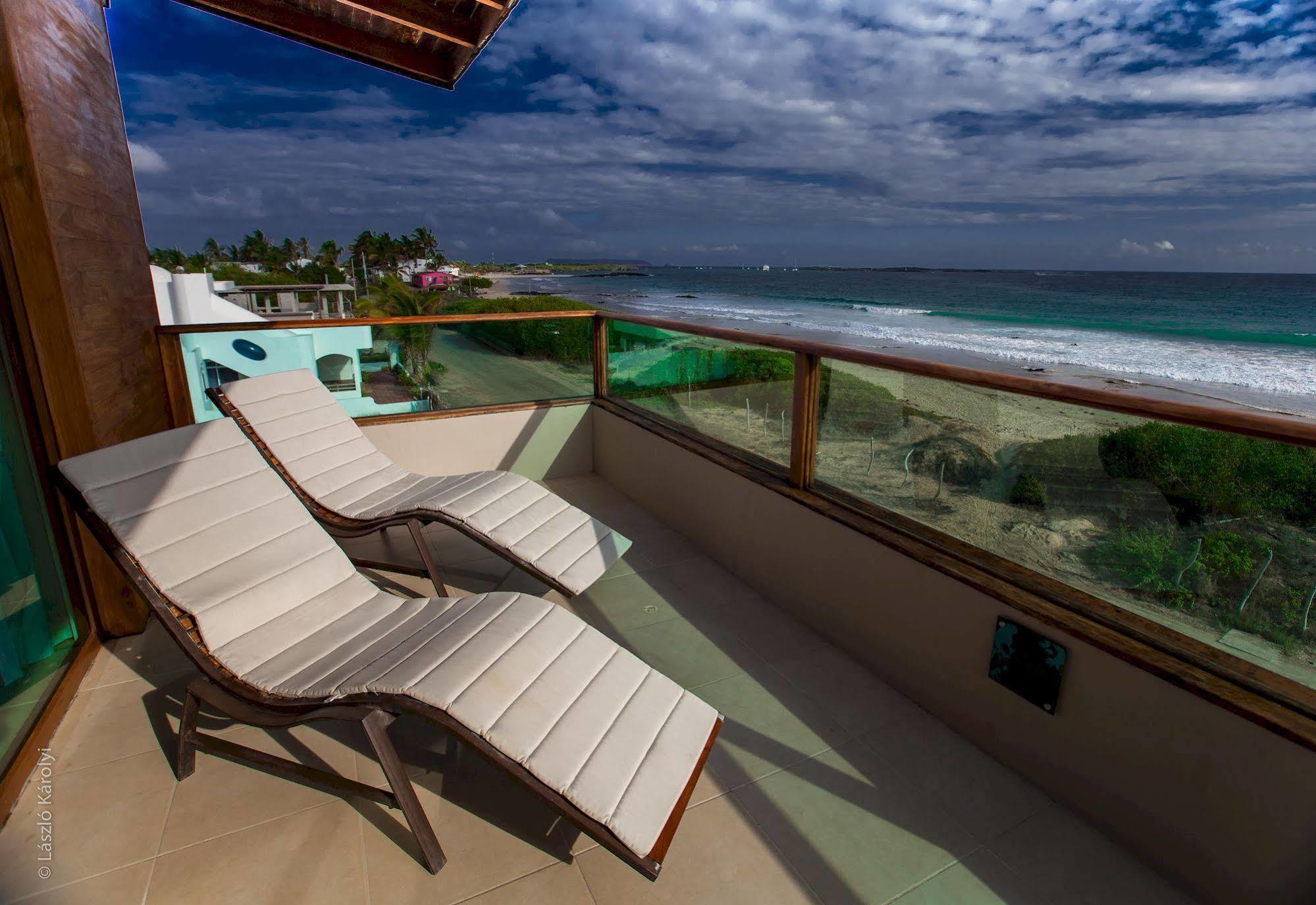 Iguana Crossing Boutique Hotel 푸에르토빌라밀 외부 사진